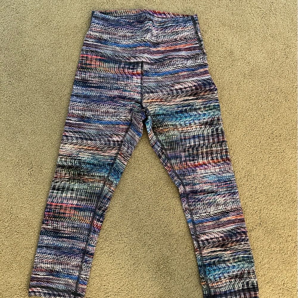 Lululemon Wunder Train crop leggings